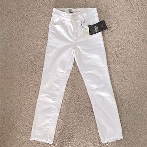 Levi’s 724 High Rise Straight Cropped Jean - White